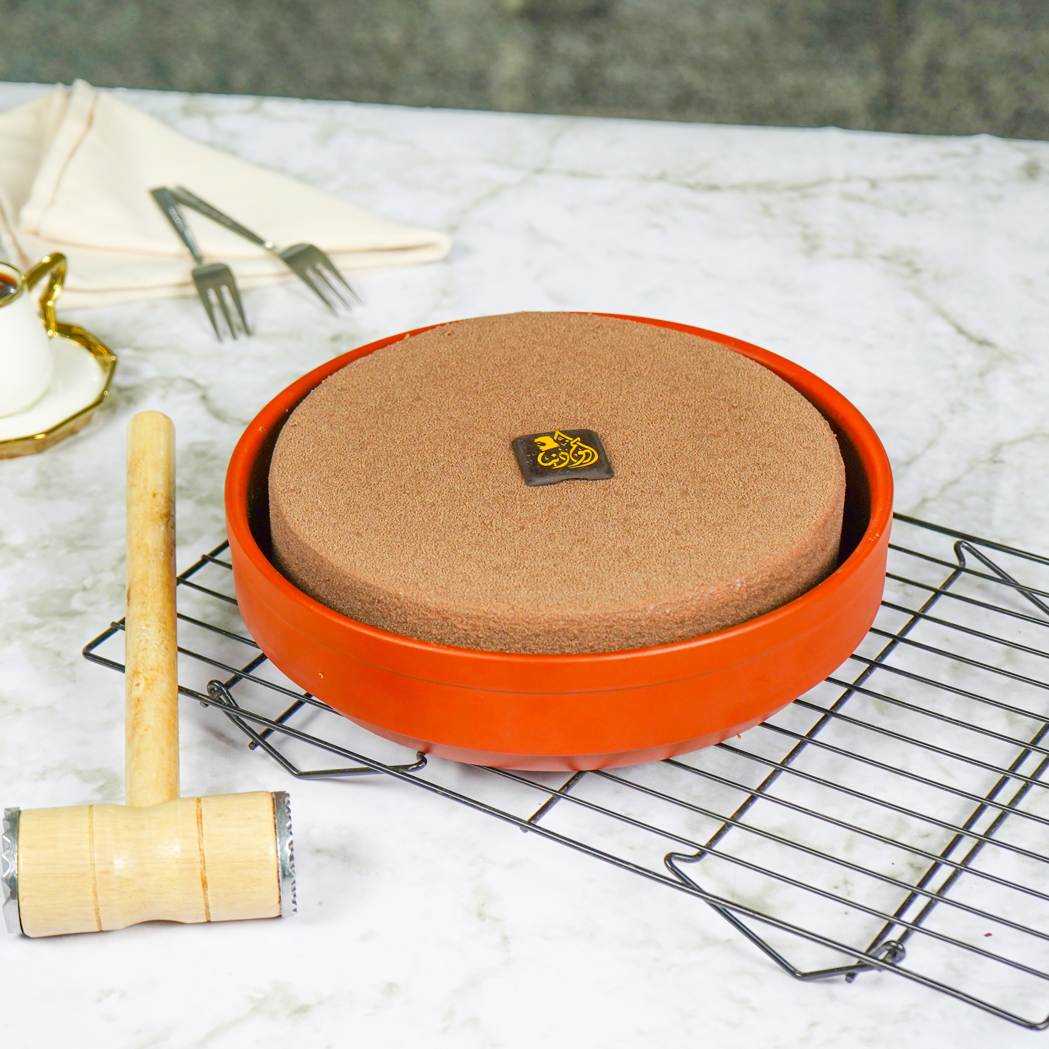 Akho donia choclate fakharra 