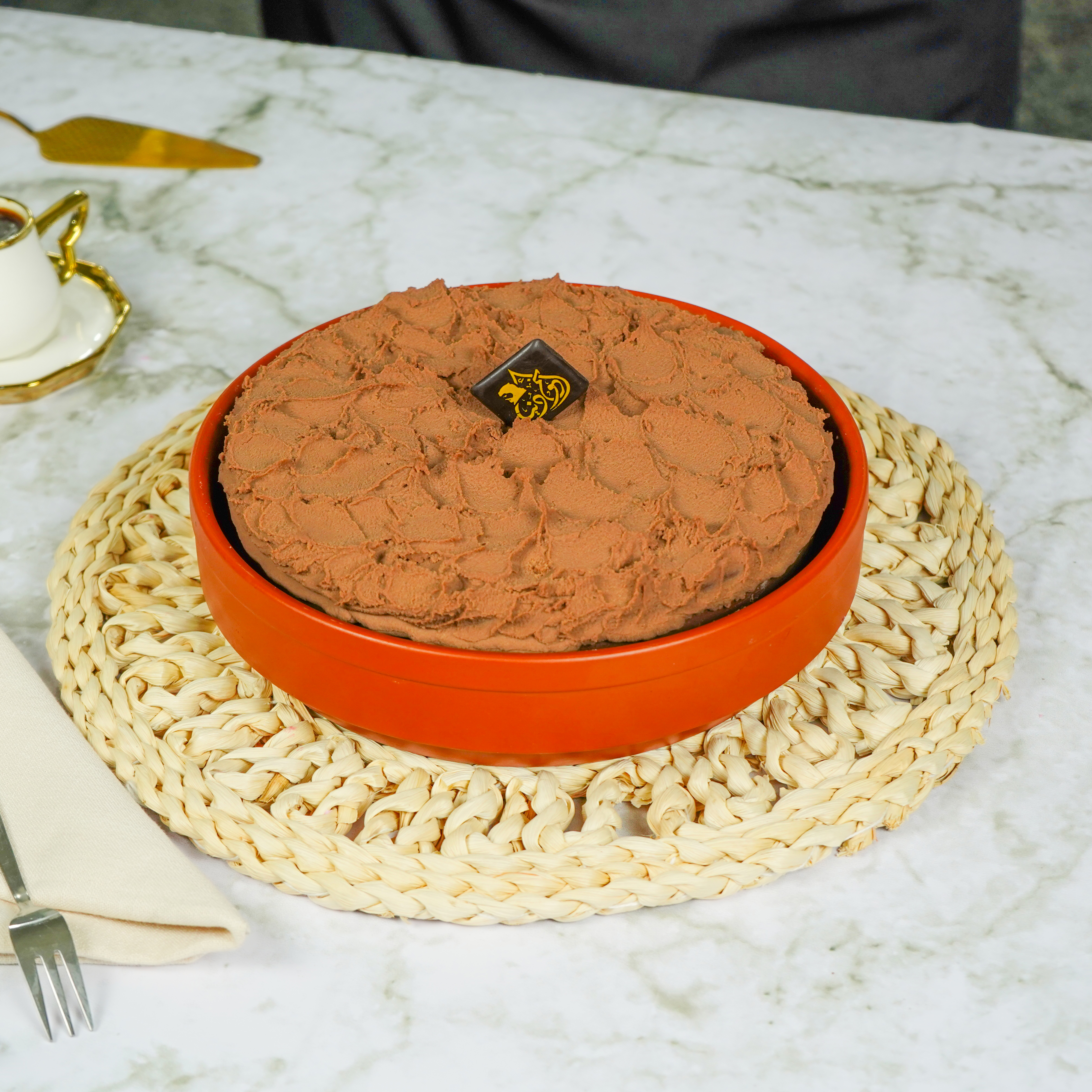 Chocolate Futon Fakhara