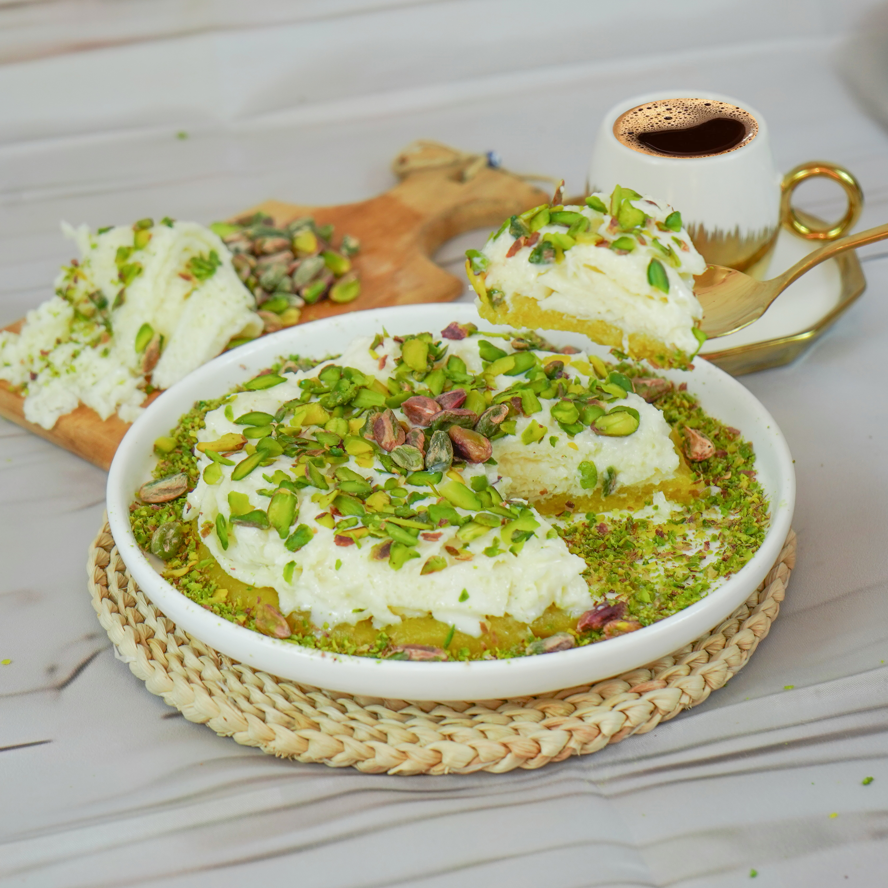 Madlo'a (homemade cream)